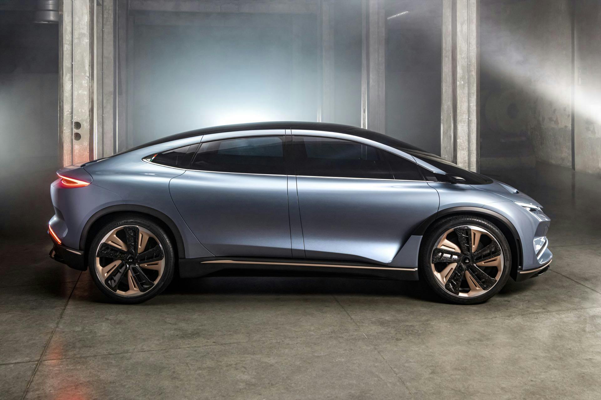 Aehra SUV elettrico