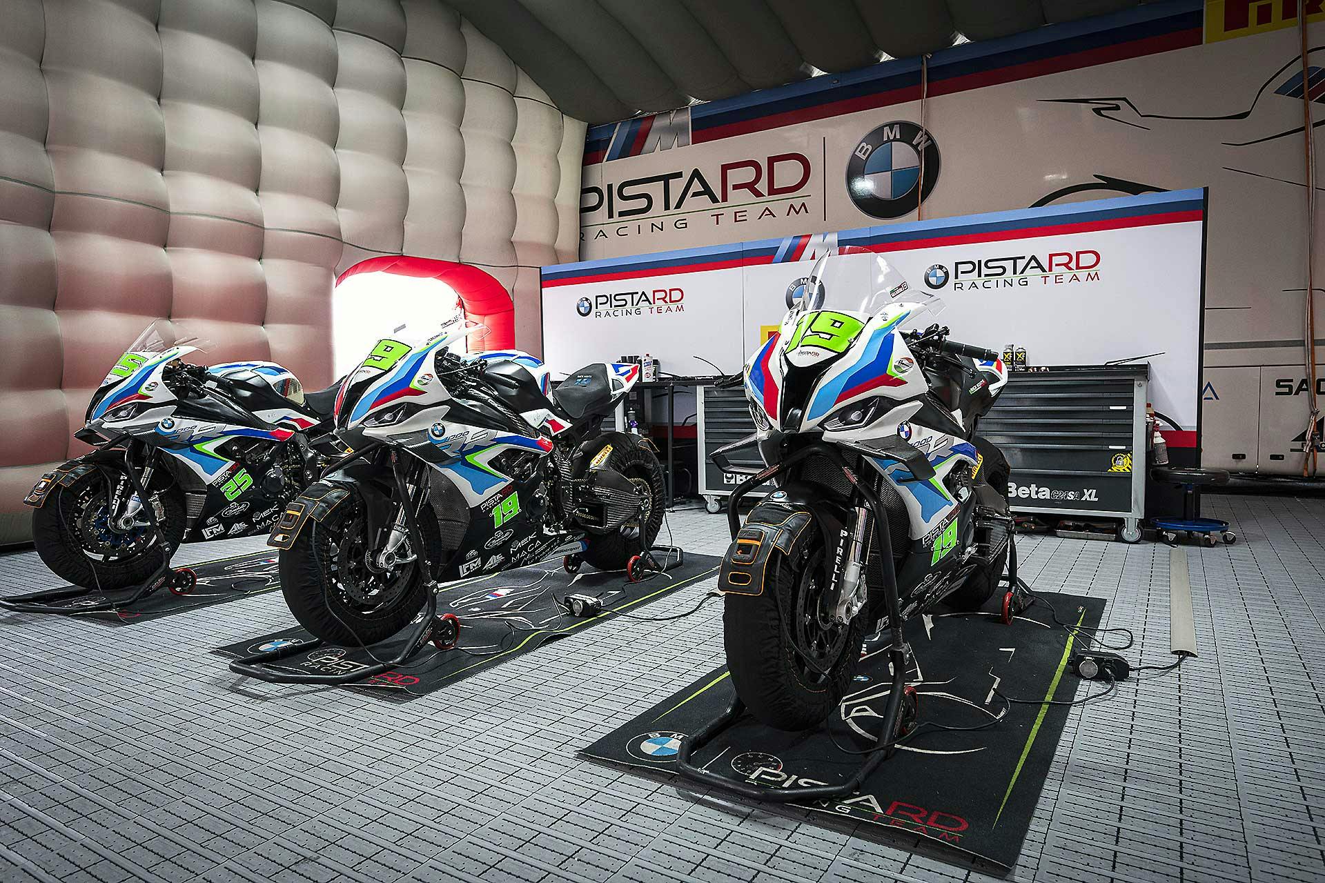 BMW M 1000 RR National Trophy