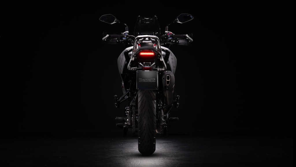 Benelli TRK 702 2023, presentazione EICMA 2022