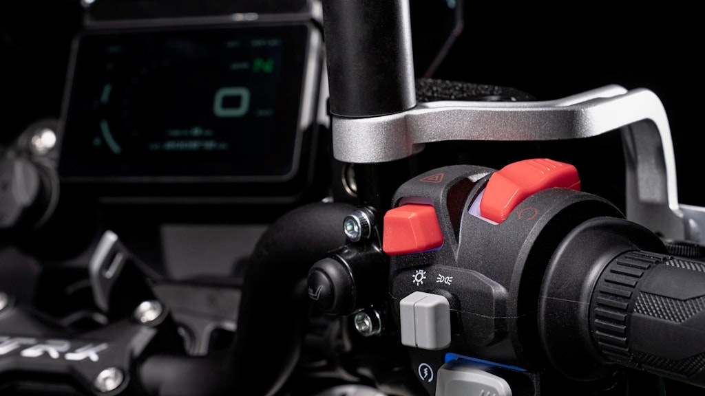 Benelli TRK 702 2023, presentazione EICMA 2022