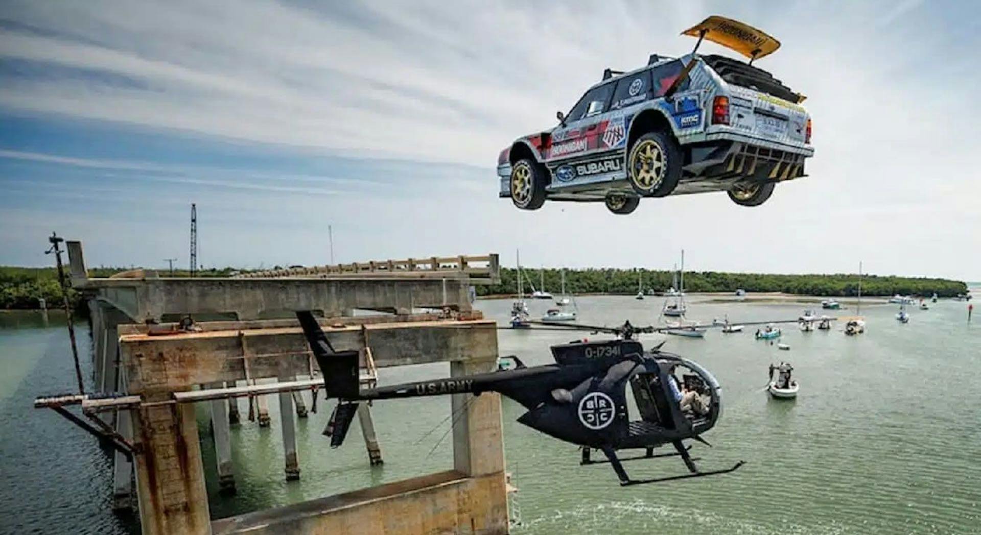 Travis Pastrana video Gymkhana 2022. volo sopra elicottero