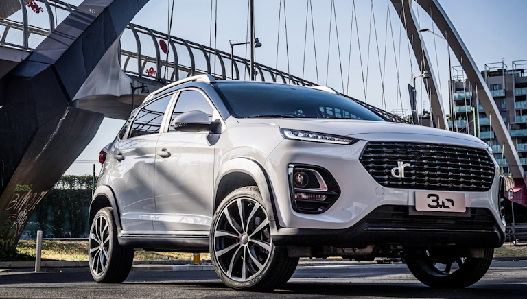 DR 3.0 restyling - tre quarti anteriore