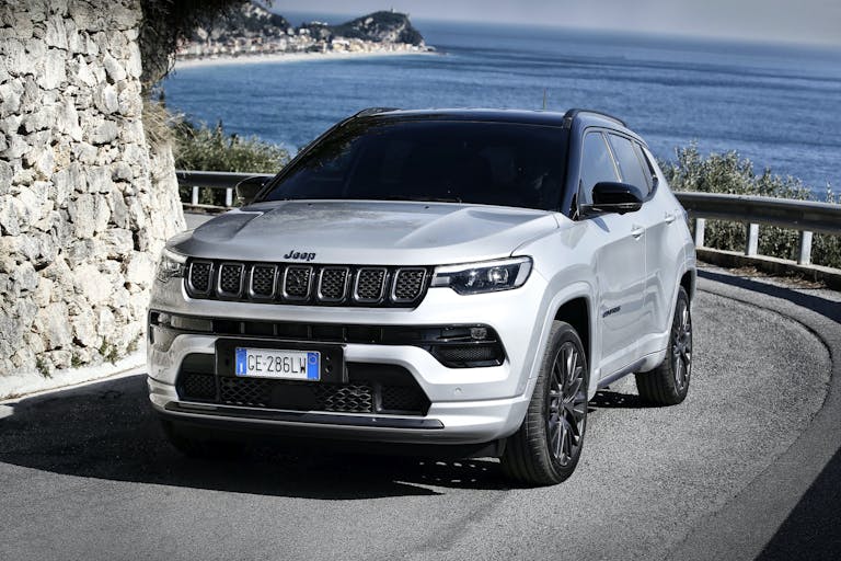 Jeep Compass 4xe - prova