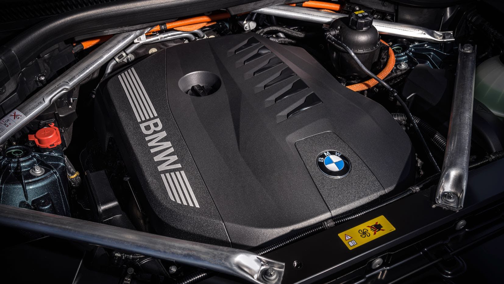 BMW X5 e X6, motore