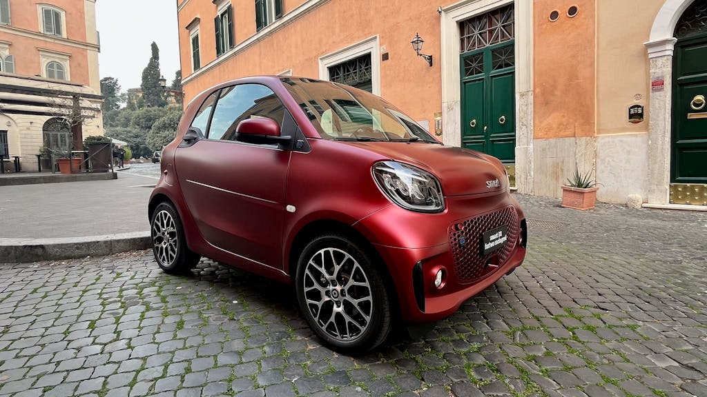Smart EQ Fortwo racingred