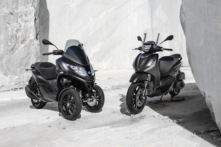 Piaggio Beverly e MP3 300 Deep Black