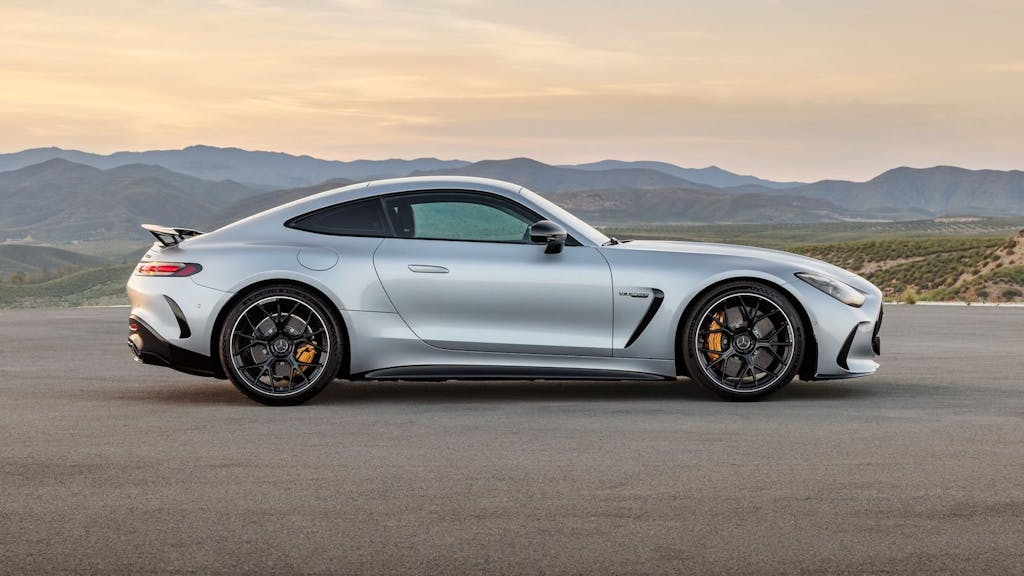 Nuova Mercedes-AMG GT 63 4MATIC+, il frontale