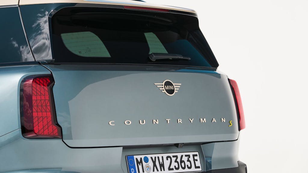 Nuova MINI Countryman 2024, il posteriore