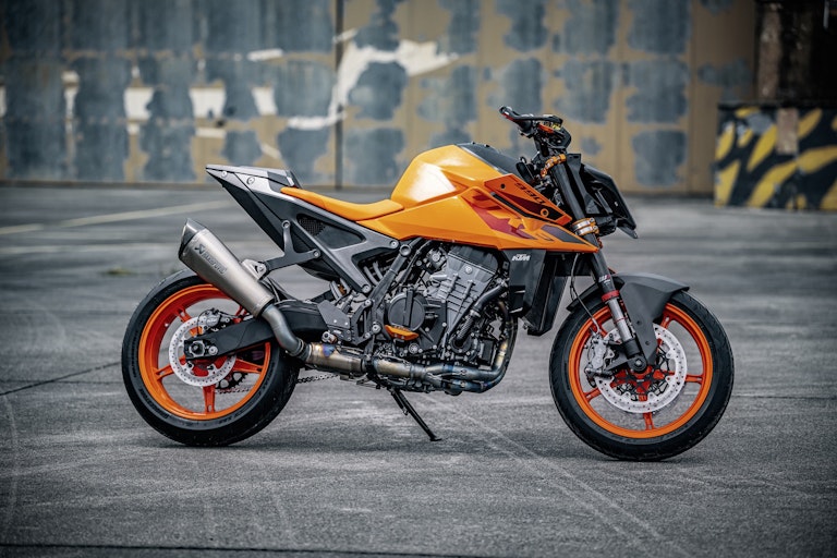 KTM 990 Duke 2024
