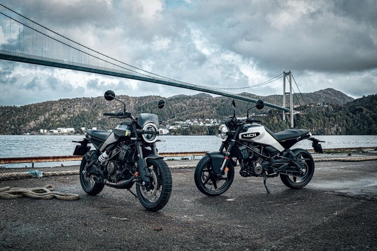 Husqvarna Vitpilen e Svartpilen 2024