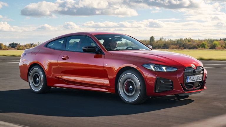 Nuova BMW Serie 4 Coupé 2024