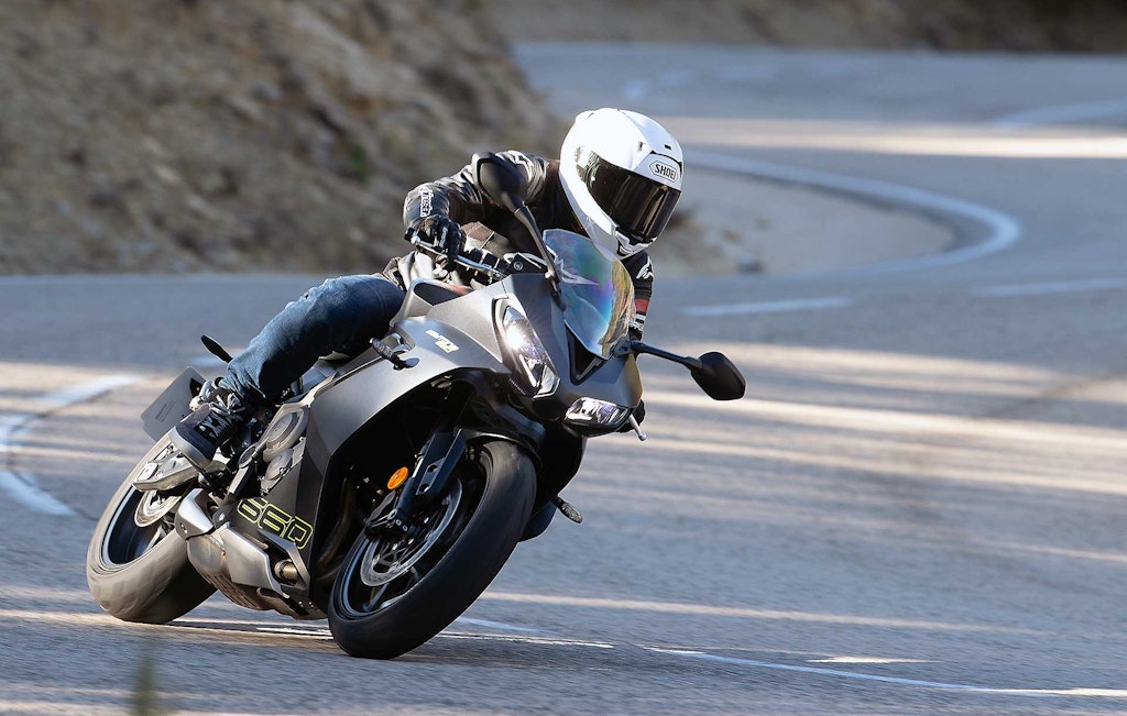 Triumph Daytona 660