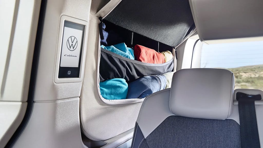 Nuovo Volkswagen California 2024, il diplay da 5 pollici