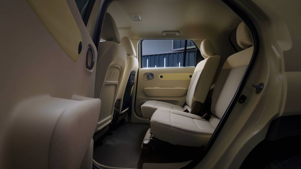 La nuova city car elettrica Hyundai Inster, sedili posteriori