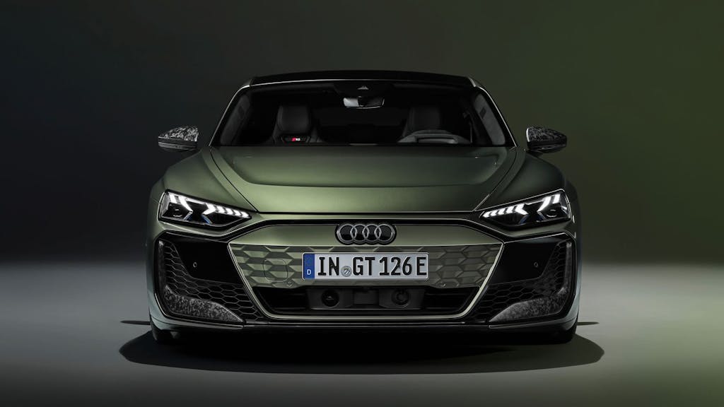 Nuova Audi RS e-tron GT performance