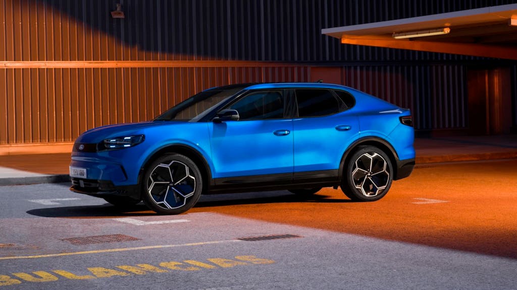nuova Ford Capri 2024