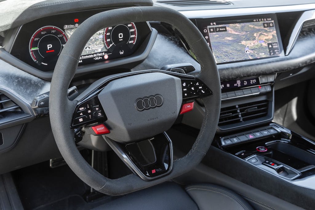 Audi RS e-tron GT performance