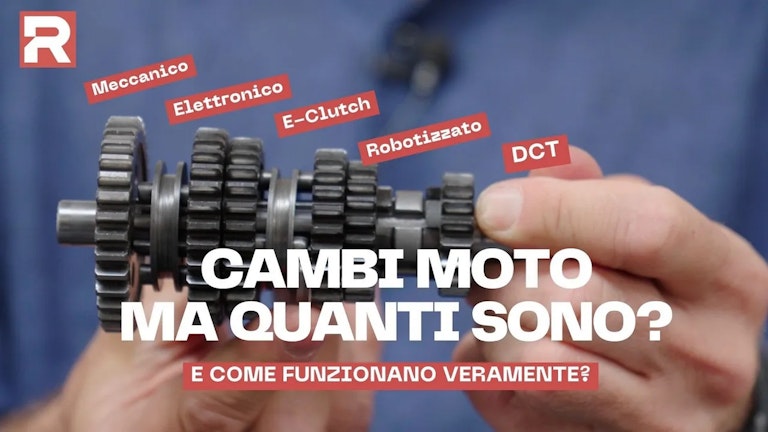 Copertina cambi moto