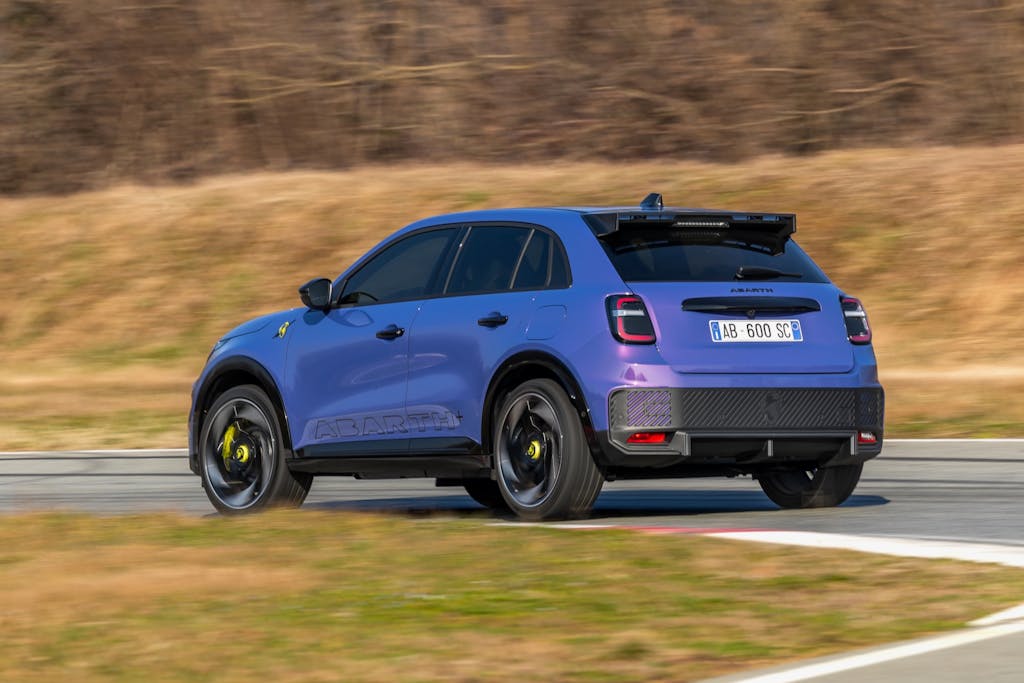 Abarth 600e Scorpionissima