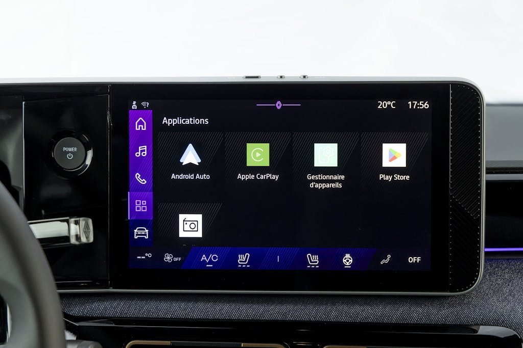 Renault4 E-Tech Electric, OpenR Link con Google integrato