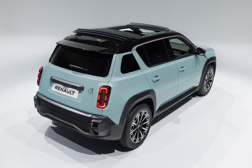 Nuova Renault4 E-Tech Electric