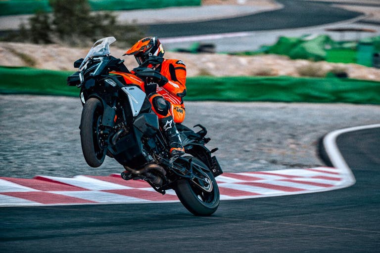 KTM 1390 Super Adventure S Evo 2025
