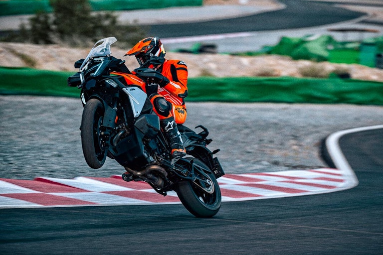 KTM 1390 Super Adventure S Evo 2025