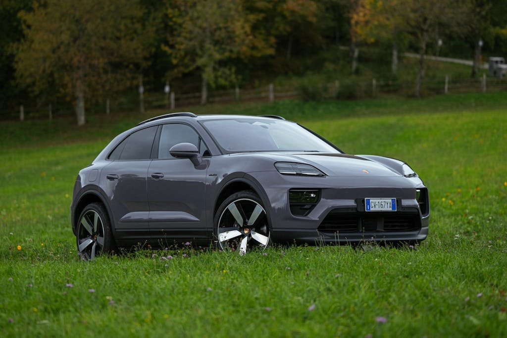 Porsche Macan 4