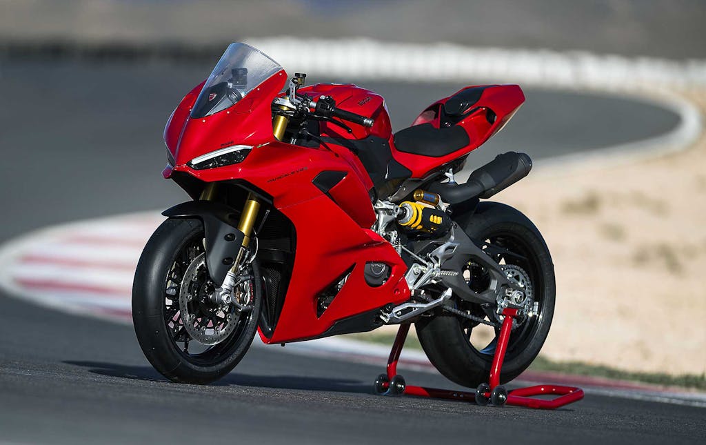 Ducati Panigale V2 2025