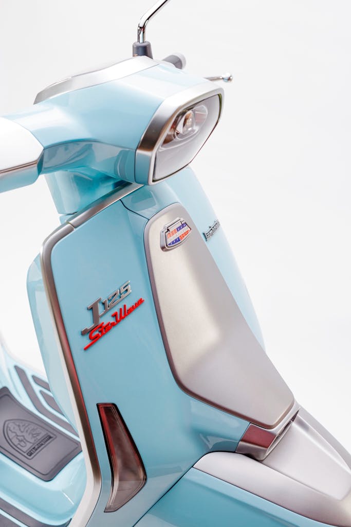 dettaglio scudo Lambretta J Starwave