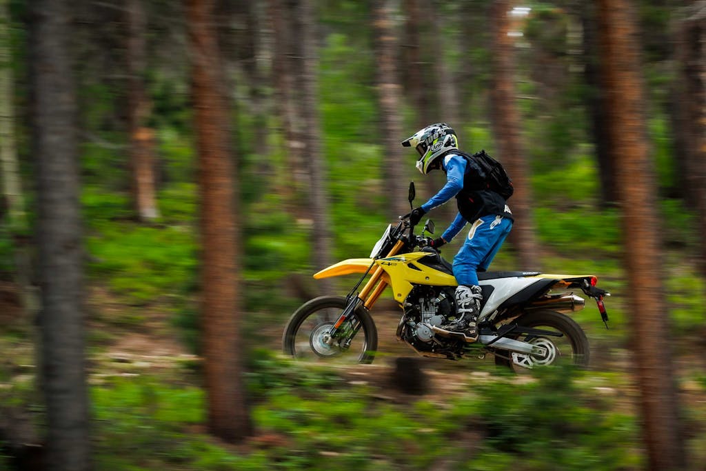 Suzuki DR-Z4S 2025