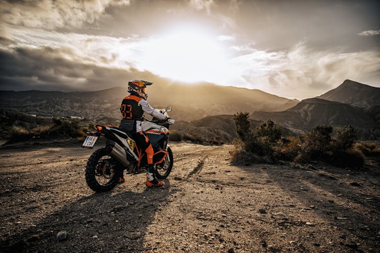 KTM 1390 Super Adventure R 2025