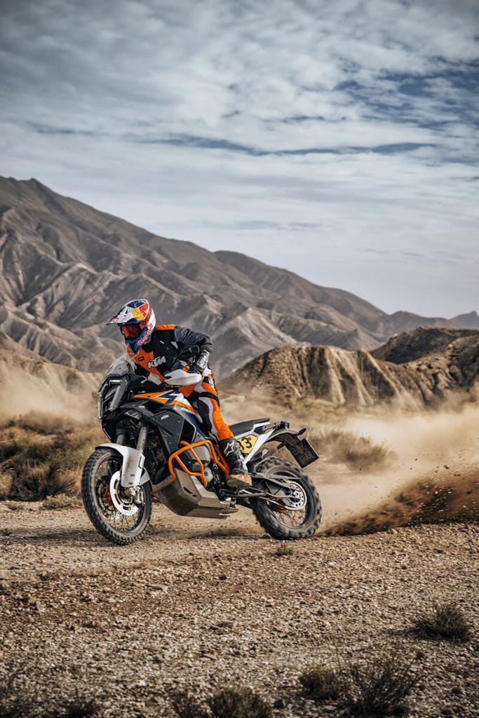 KTM 1390 Super Adventure R 2025