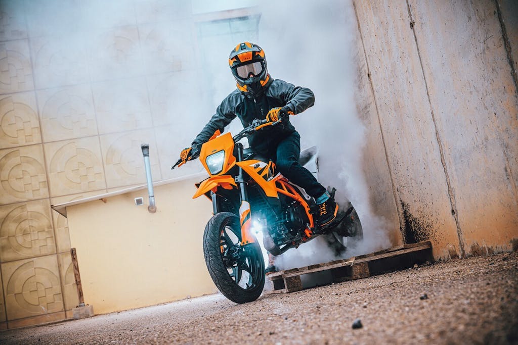 KTM SMC R 2025