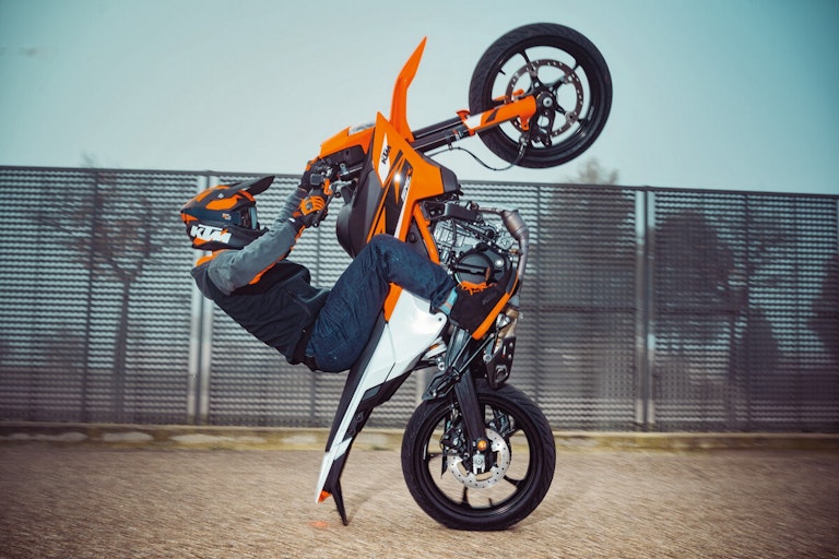 KTM SMC R 2025