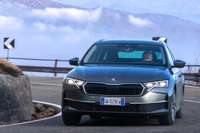 Prova Skoda Octavia Wagon 1.5 TSI ACT Hybrid