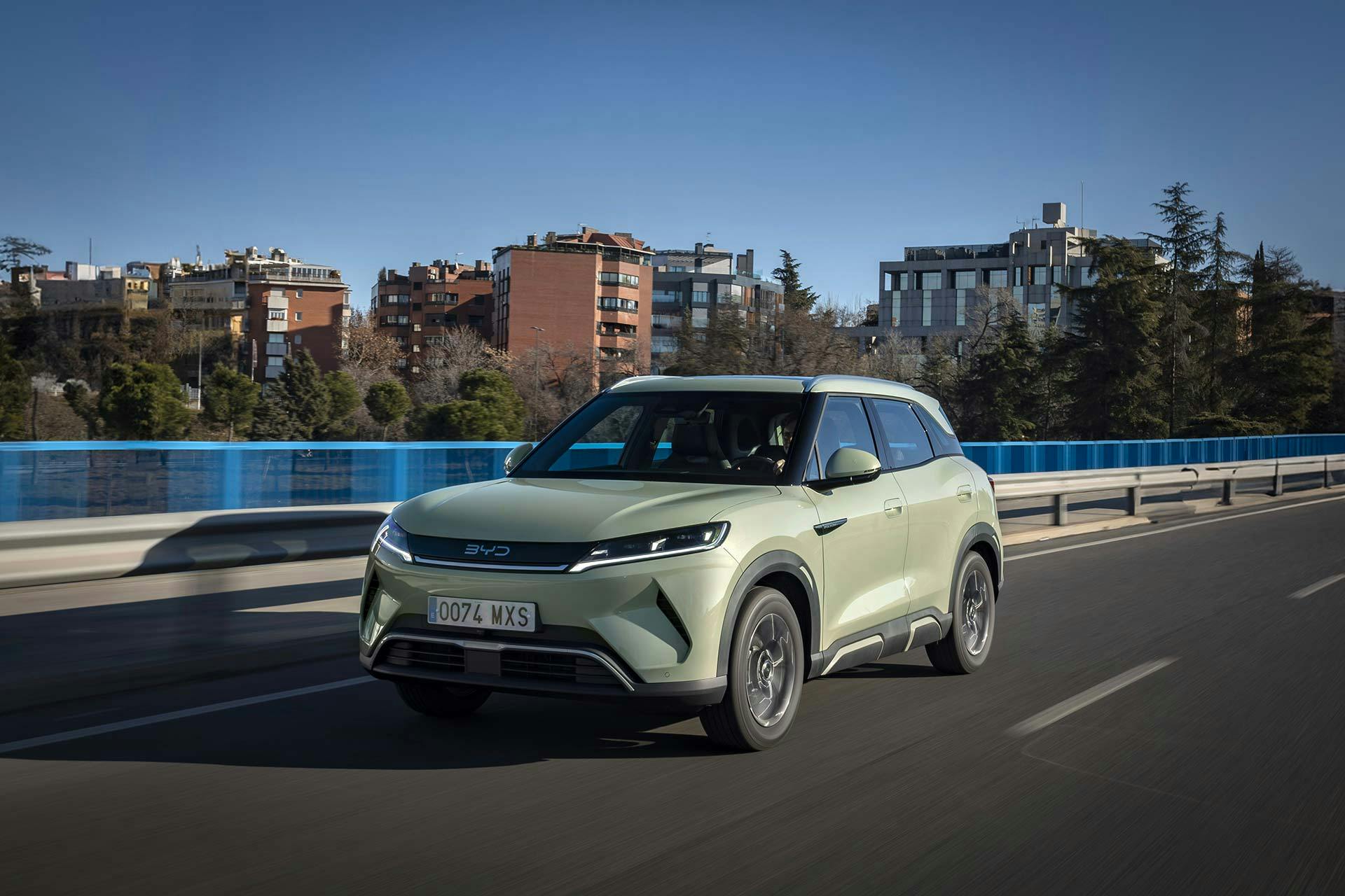 prova BYD Atto 2