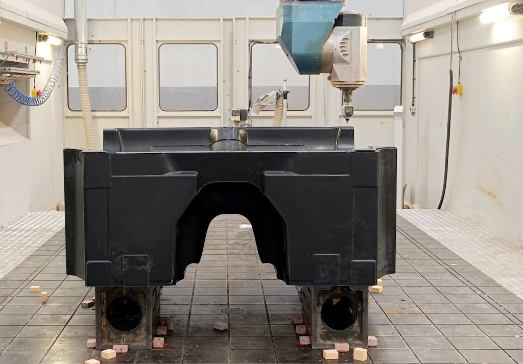 Automobili Mignatta - svelata la monoscocca della Rina