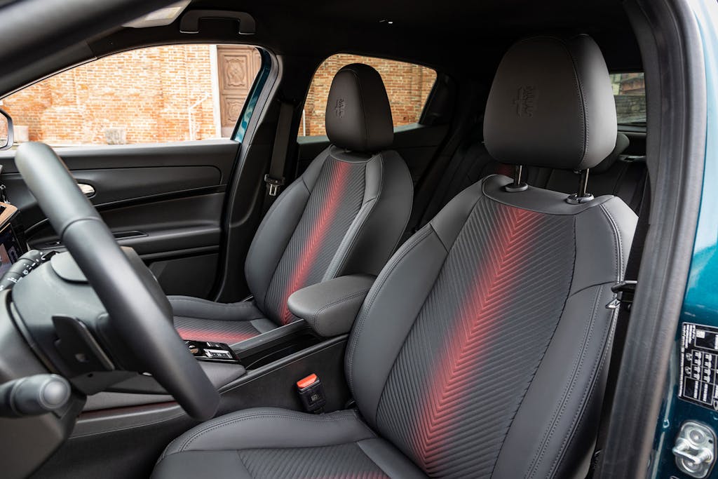 Alfa Romeo Junior Q4