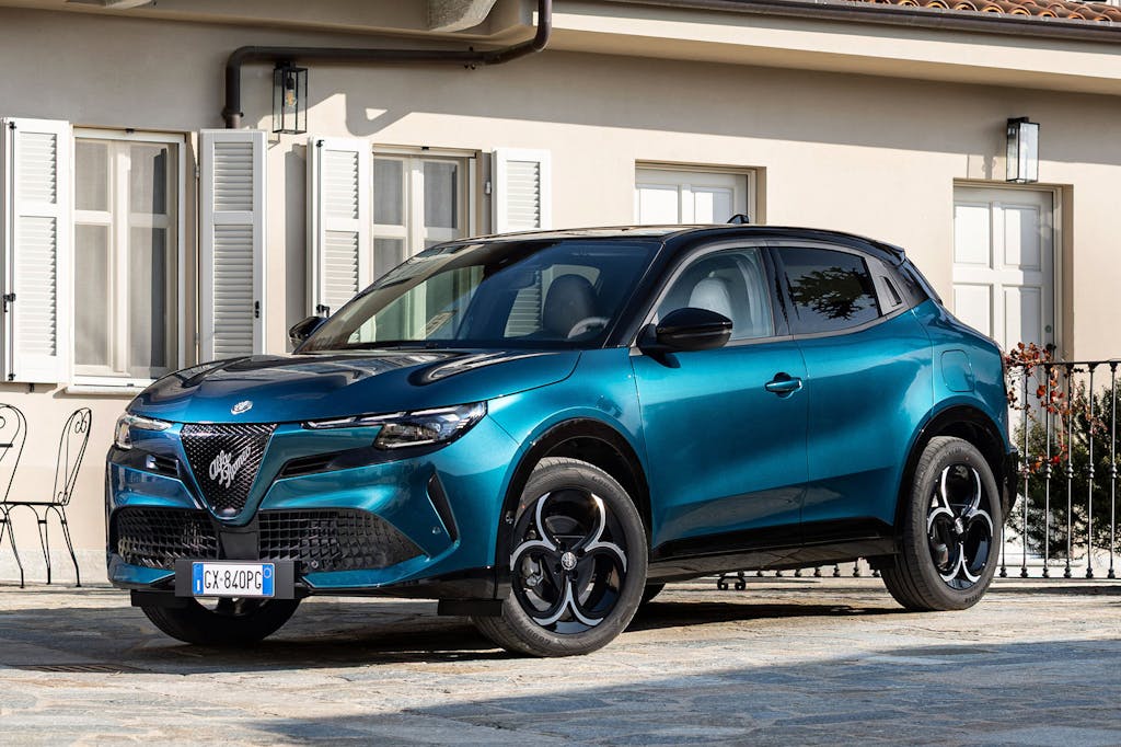 Alfa Romeo Junior Q4