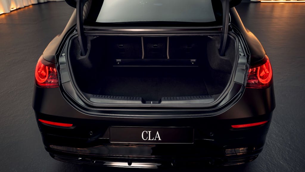 Nuova Mercedes-Benz CLA, il bagagliaio