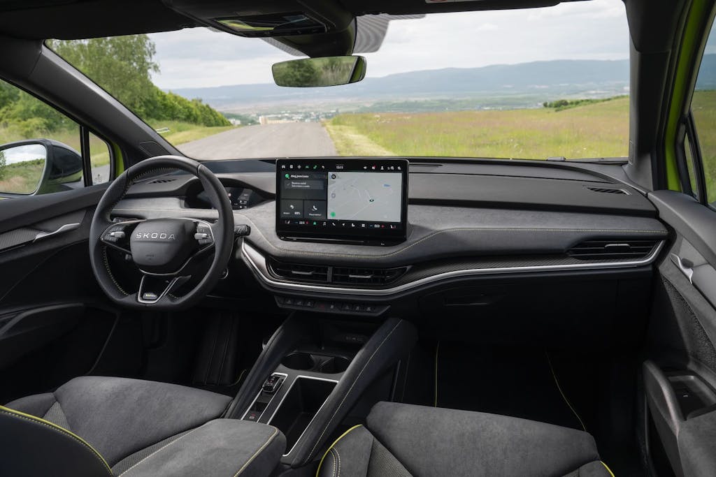 plancia Škoda Elroq RS