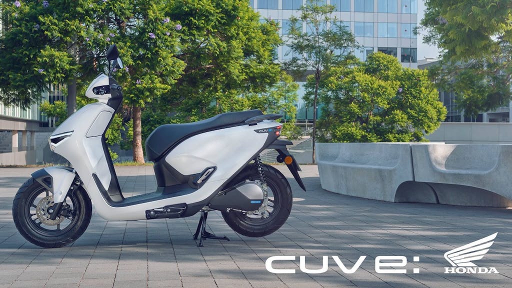 Nuovo scooter elettrico Honda CUV e: