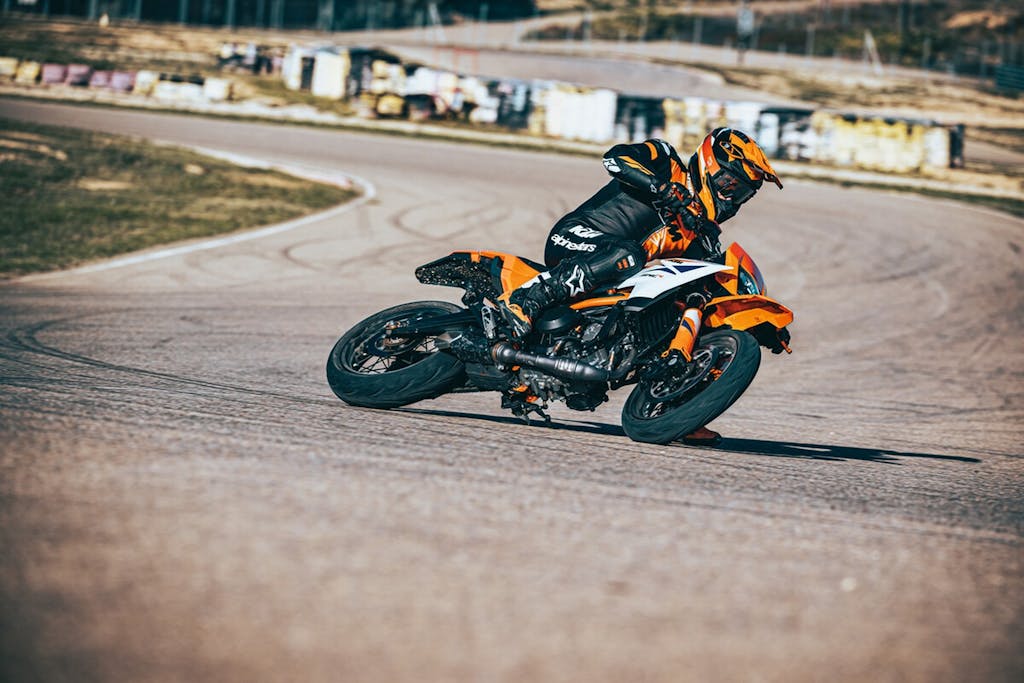 KTM 390 SMC R 2025