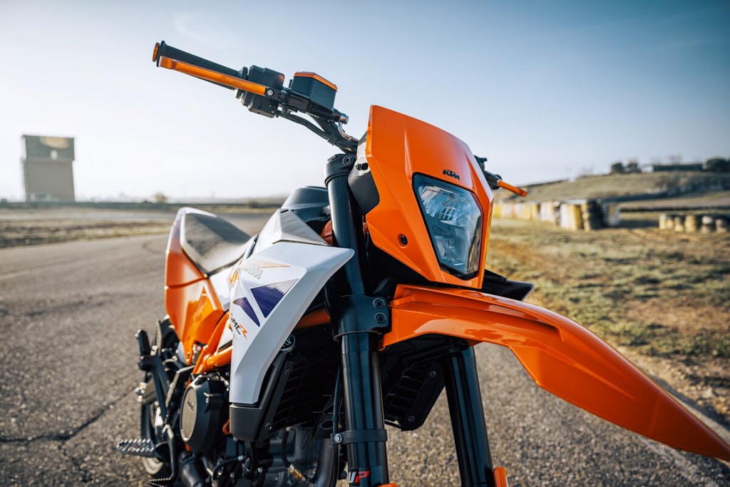 KTM 390 SMC R 2025