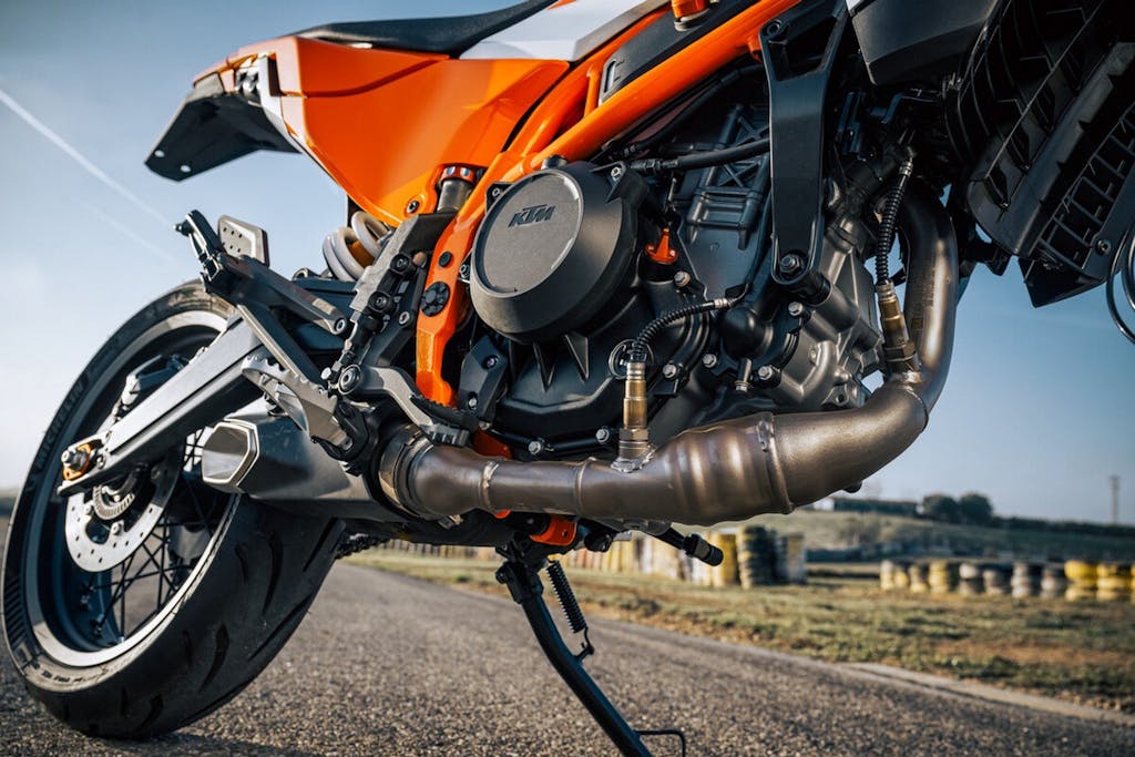 KTM 390 SMC R 2025