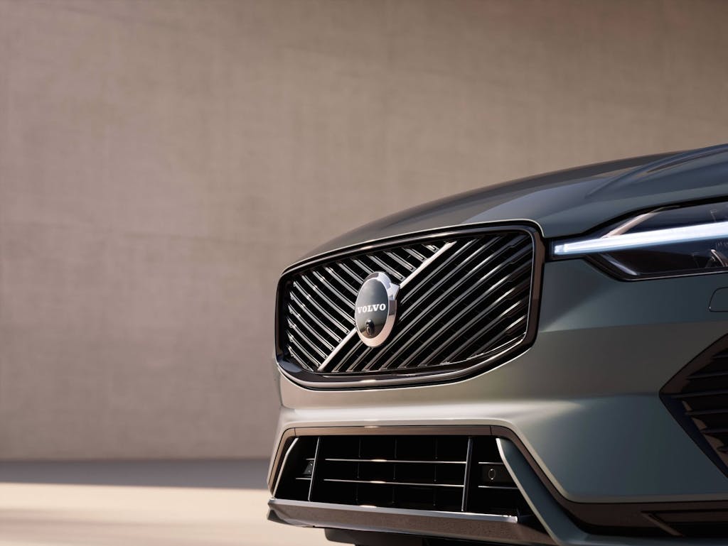 mascherina Volvo XC60 PHEV 2026
