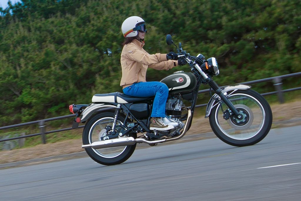 Kawasaki W230 2026