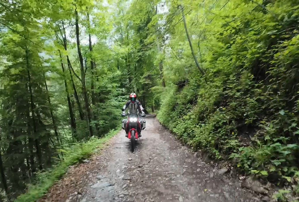 Ducati DesertX Discovery 2025 - prova