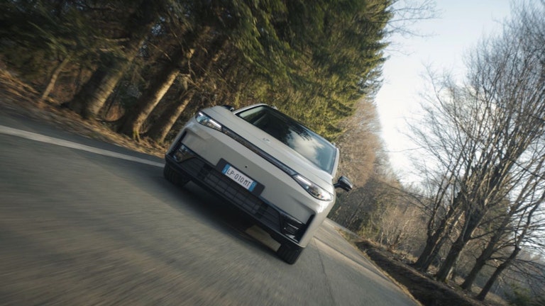 Leapmotor C10 AWD, nuovo SUV elettrico